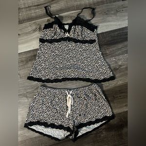Printed pajama set